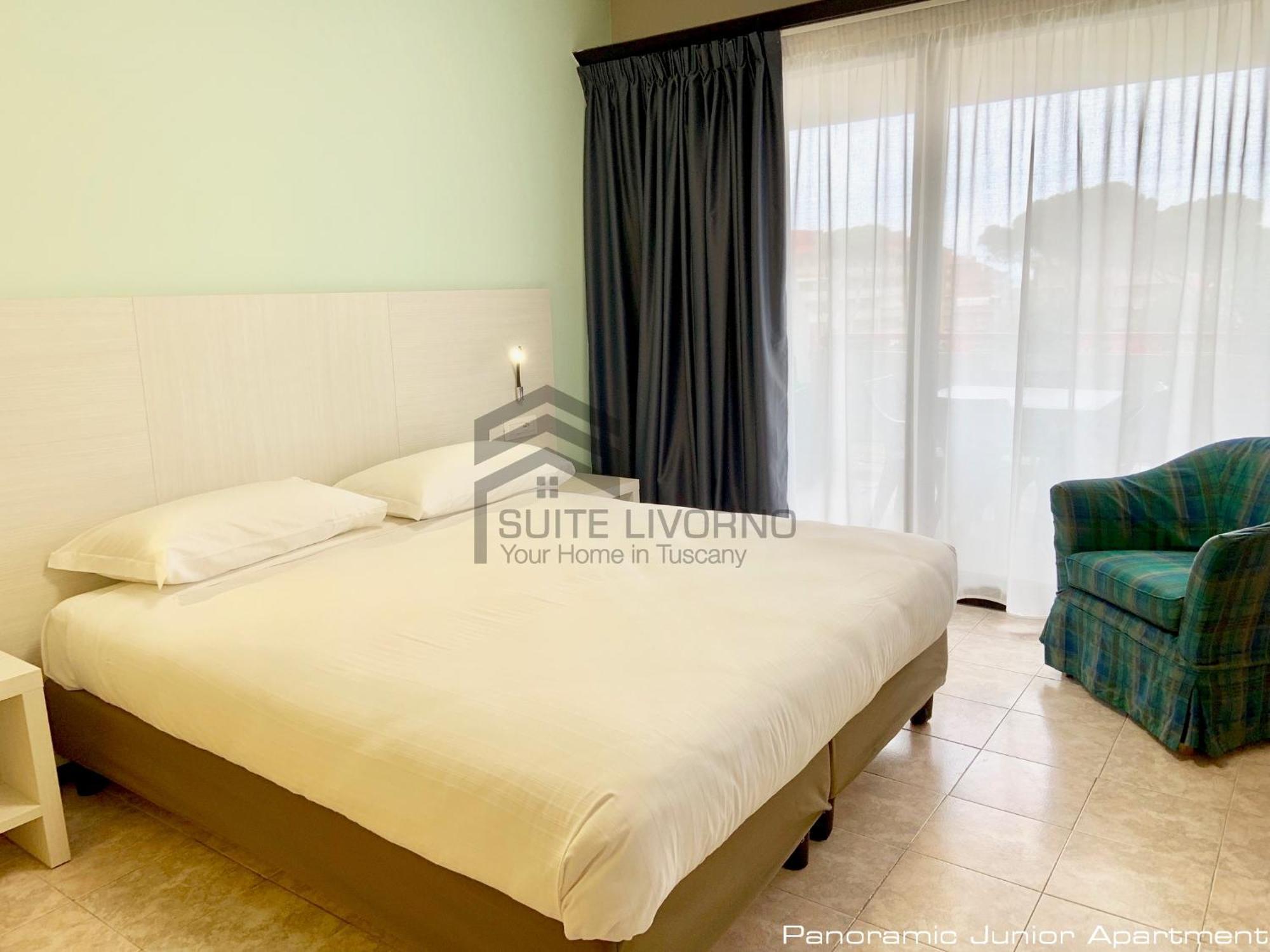 Suites Marilia Apartments Pool Side - Suite Livorno Holiday Home Group Zewnętrze zdjęcie